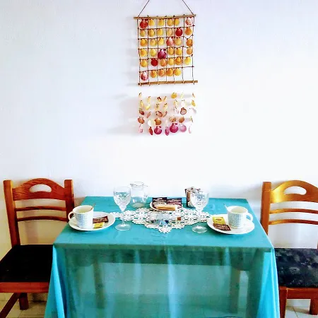 Paradisso Aparthotel 3*