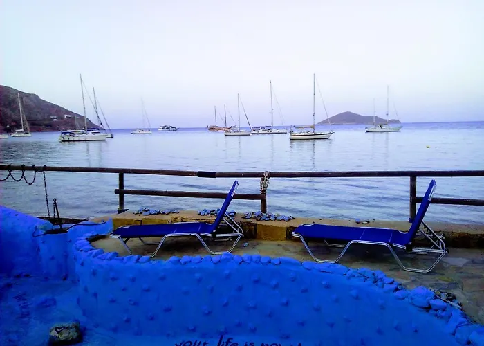 Paradisso Vromolithos