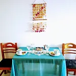 Paradisso Ξενοδοχείο με διαμερίσματα 3*