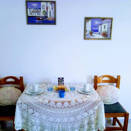 Ξενοδοχείο με διαμερίσματα Paradisso