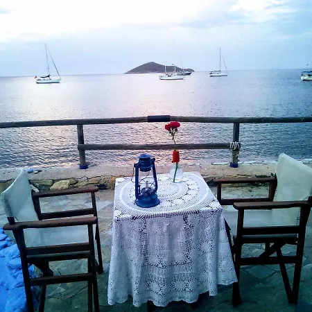 Paradisso מלון דירות 3*